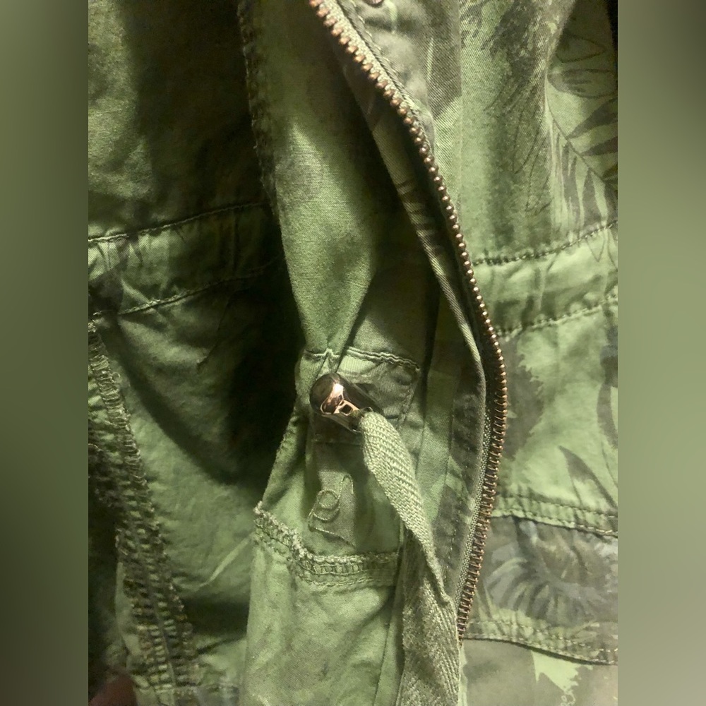 Jacket - Picture 7 of 9